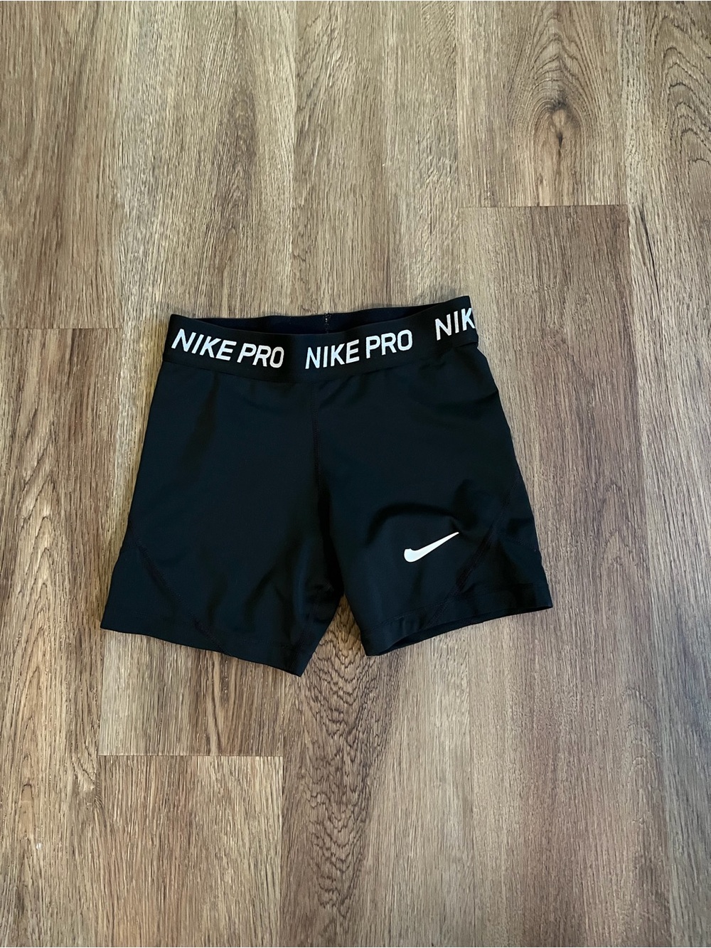 Nike Pro Black Athletic Shorts Women's - M